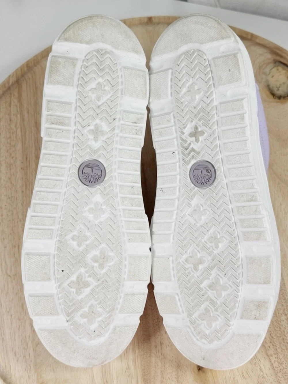 Timberland Laurel Court Low Lace Up Canvas Sneakers Lilac‎ Purple Women 9.5